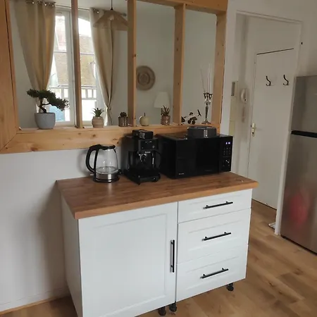 Apartman Prestige Loft-cinema Prive-king Size-parking Gratuit-5 Min Aeroport Beauvais